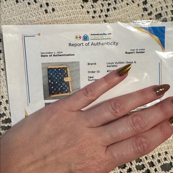 Louis Vuitton Murakami Agenda PM in EUC - Picture 11 of 11